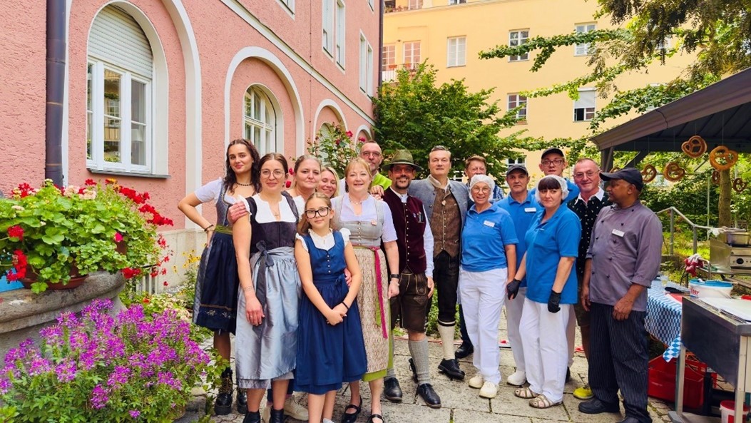 Oktoberfest Vincentinum Gruppenbild